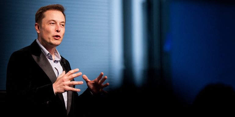 Elon Musk to Apple after investment freeze: “Fuck yourself”